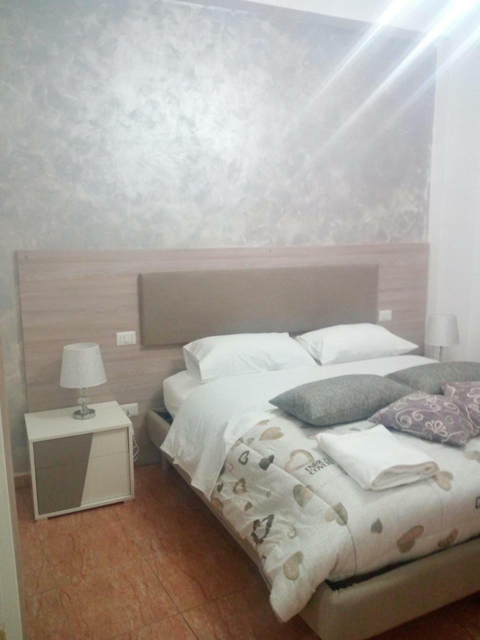 Beauty House Panzió Reggio di Calabria Kültér fotó